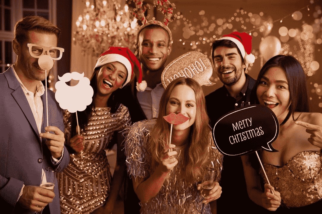 how-to-celebrate-the-holiday-season-as-an-international-student